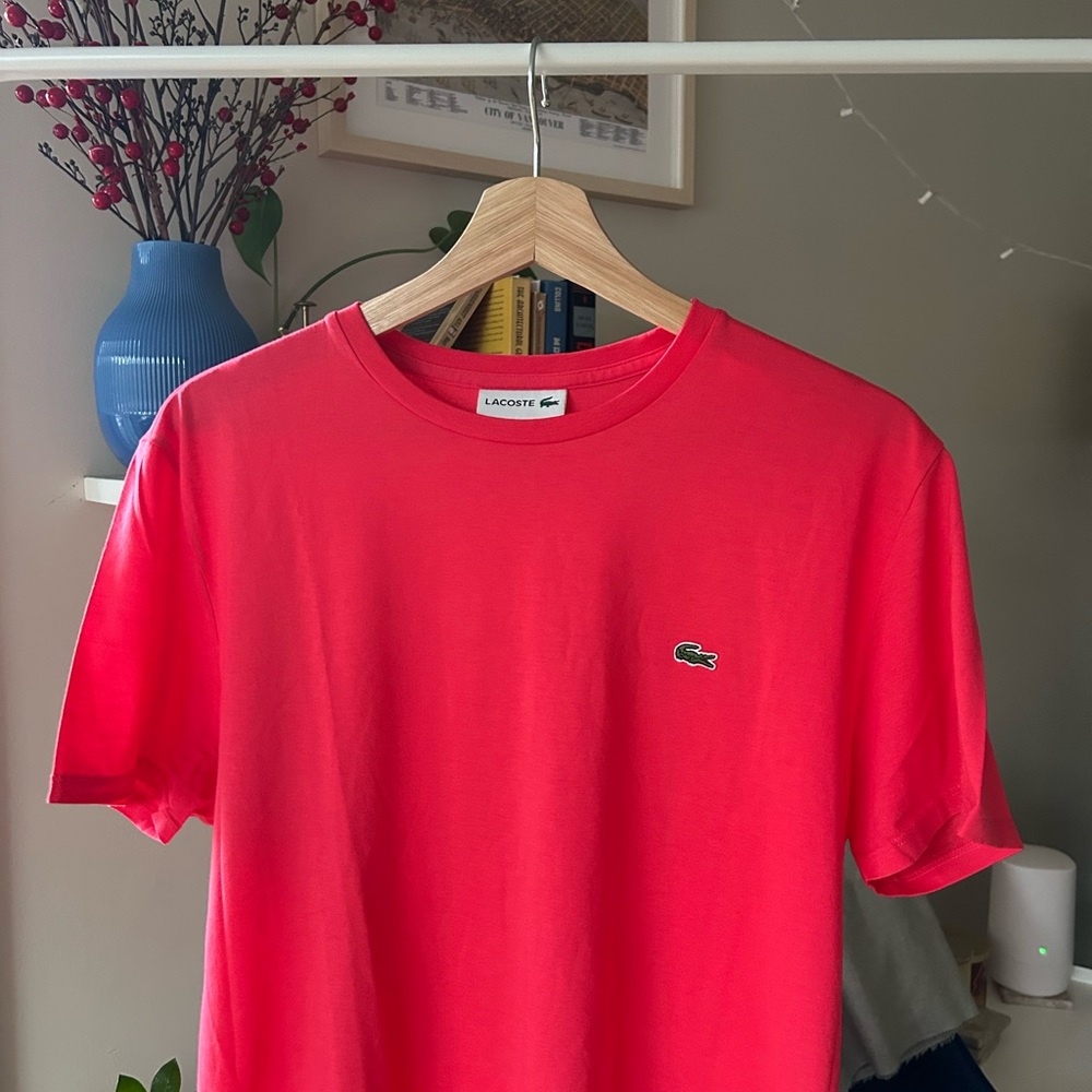 Lacoste Men's Bright Red / Pink Short Sleeve Pima Cotton Tee M-L